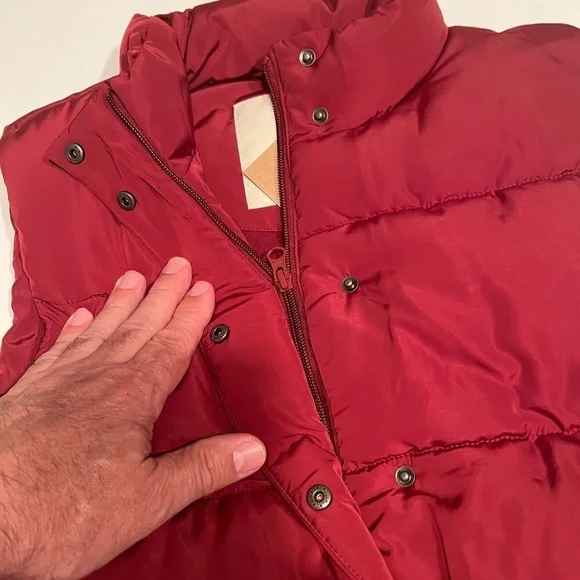 NWT Amazon Essentials Men's Red Thick Puffer Vest Size L🔥🔥 MSRP $50 (B3) - Picture 4 of 8